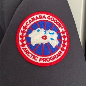 Canada Goose  navy Kensington parka